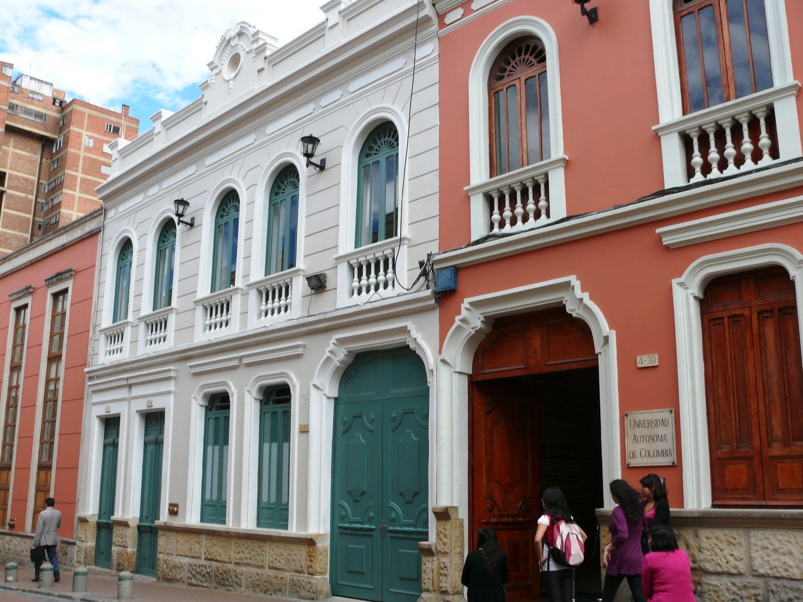 Fachada restaurada de la Casa Jorge Eliécer Gaitán en La Candelaria